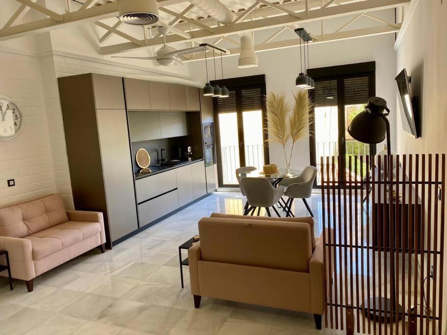 Loft Puerta De Capitulares Apartment Kordoba Bagian luar foto