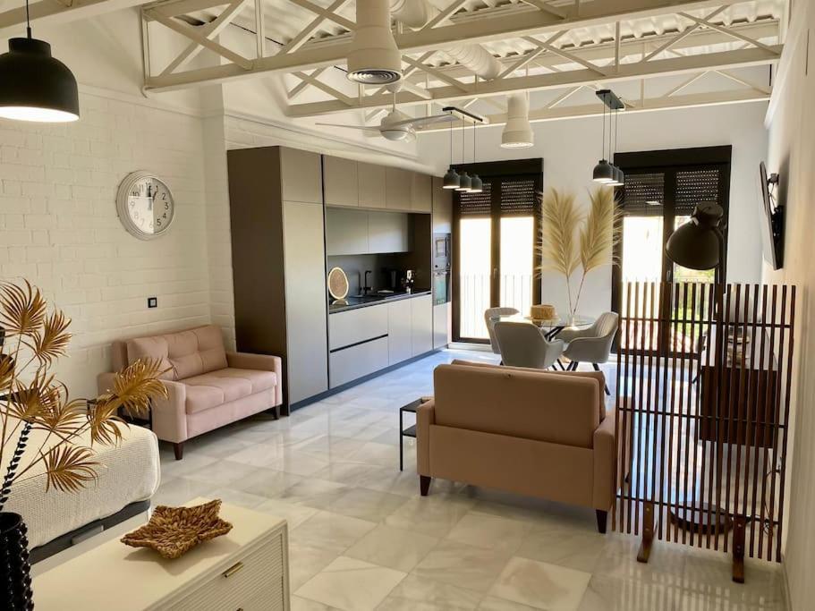 Loft Puerta De Capitulares Apartment Kordoba Bagian luar foto