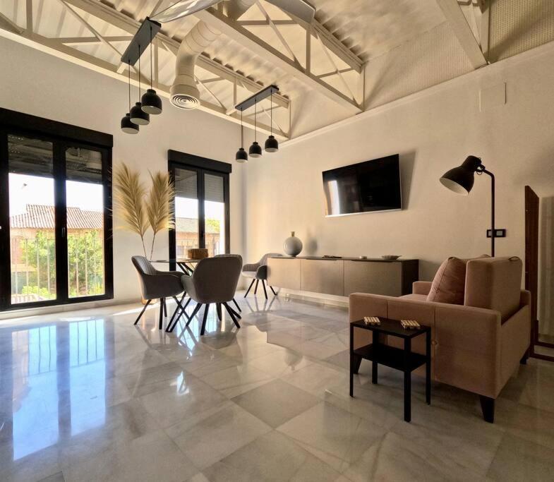 Loft Puerta De Capitulares Apartment Kordoba Bagian luar foto