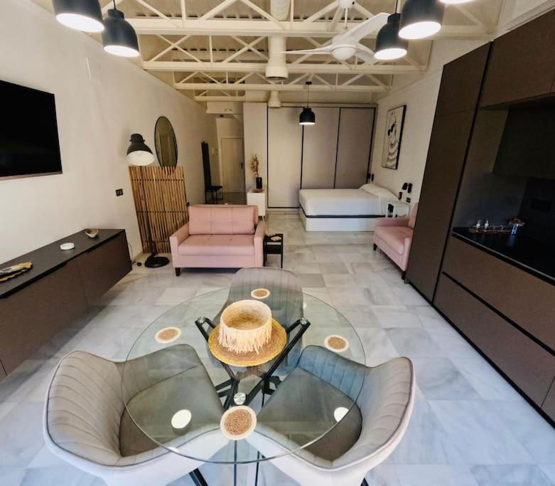 Loft Puerta De Capitulares Apartment Kordoba Bagian luar foto